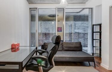 Сondo 2 bedrooms in the heart of Old Montreal