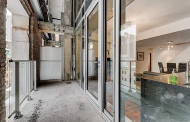 Сondo 2 bedrooms in the heart of Old Montreal