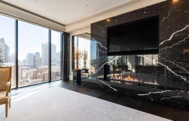 Condo For Sale In Montréal (Ville-Marie)