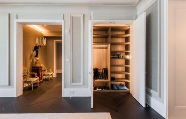 Condo For Sale In Montréal (Ville-Marie)