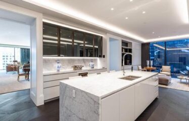 Condo For Sale In Montréal (Ville-Marie)