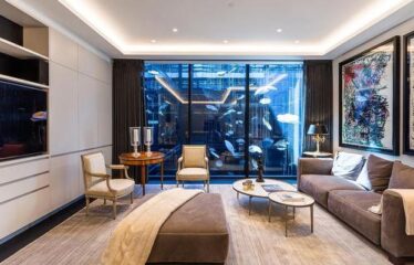 Condo For Sale In Montréal (Ville-Marie)