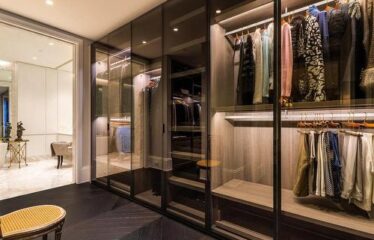 Condo For Sale In Montréal (Ville-Marie)