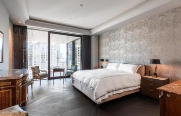 Condo For Sale In Montréal (Ville-Marie)