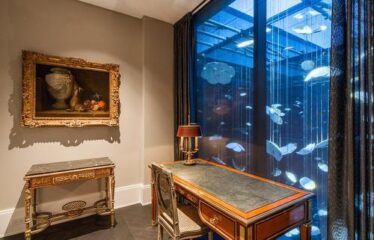 Condo For Sale In Montréal (Ville-Marie)