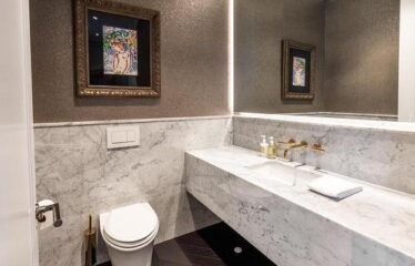 Condo For Sale In Montréal (Ville-Marie)