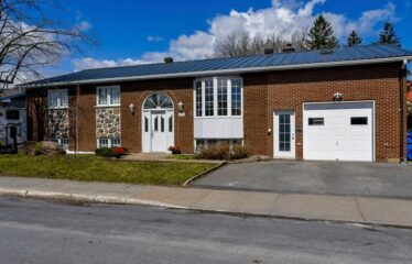 1509 RUE CHARLES, LONGUEUIL (SAINT-HUBERT)