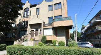 832 Carré Simon, Montréal (Saint-Laurent), Townhouse 832 Carré Simon, Montréal (Saint-Laurent), Townhouse