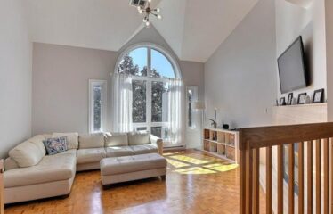 832 Carré Simon, Montréal (Saint-Laurent), Townhouse