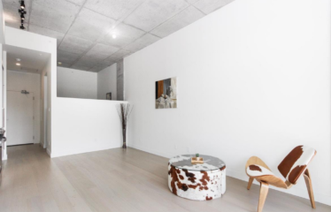 200 Boul. Marcel-Laurin (Saint-Laurent)
