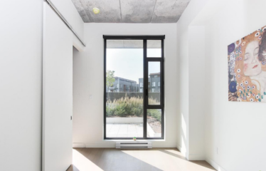 200 Boul. Marcel-Laurin (Saint-Laurent)